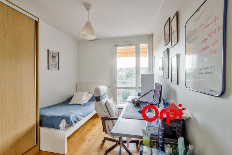 Appartement - 84 m² - 4 pièces