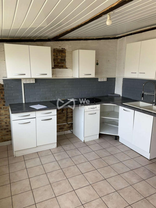 Maison - 61 m² - 6 pièces