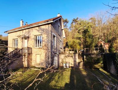 Maison - 108 m² - 3 pièces