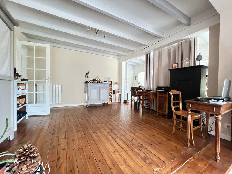 Maison - 192 m² - 8 pièces