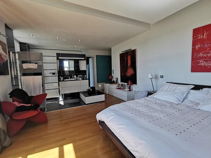 Maison de maîtres - 320 m² - 10 pièces