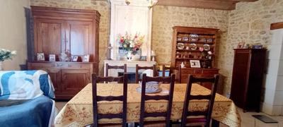 Maison - 189 m² - 7 pièces