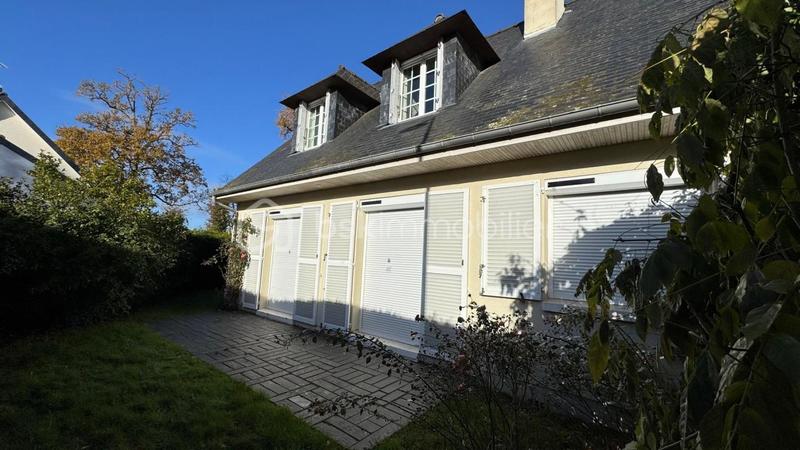 Maison traditionnelle - 108 m² - 5 pièces