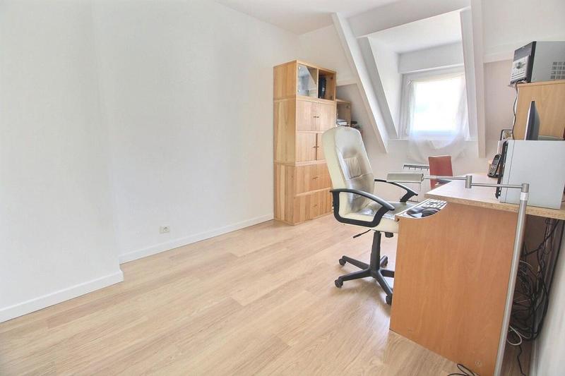 Maison - 137 m² - 6 pièces