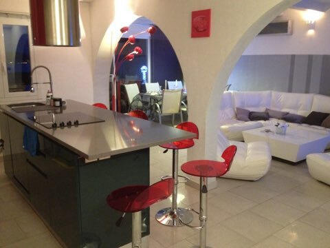 Maison - 100 m² - 3 pièces