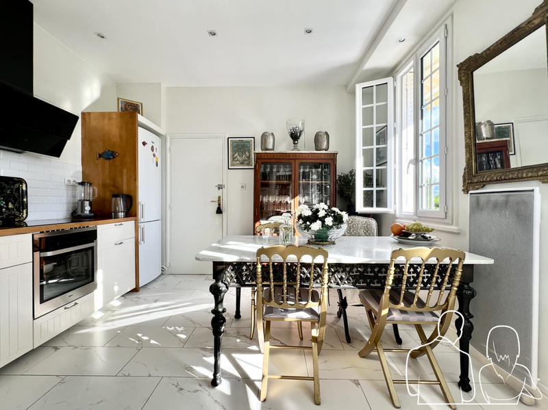 Maison - 152 m² - 6 pièces