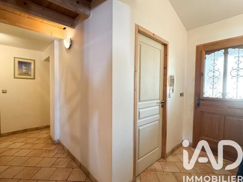 Maison - 140 m² - 3 pièces
