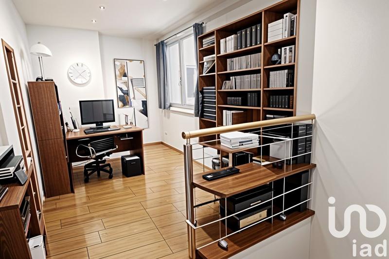 Maison - 95 m² - 5 pièces