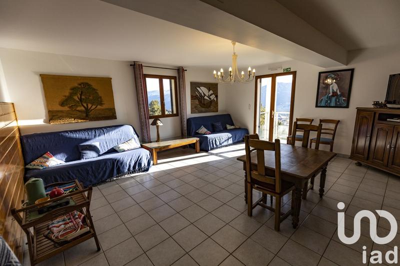 Châlet - 356 m² - 7 pièces