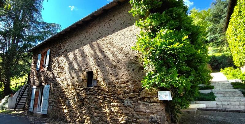 Propriété - 231 m² - 7 pièces