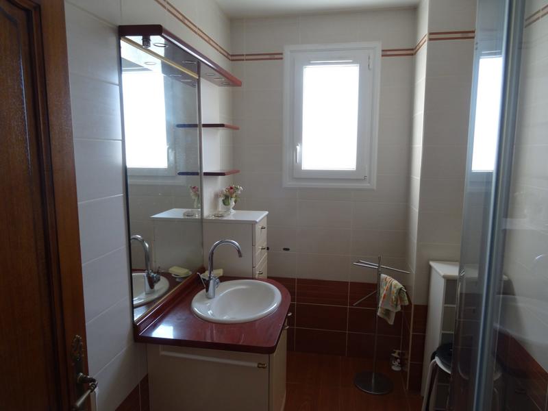 Maison - 115 m² - 8 pièces