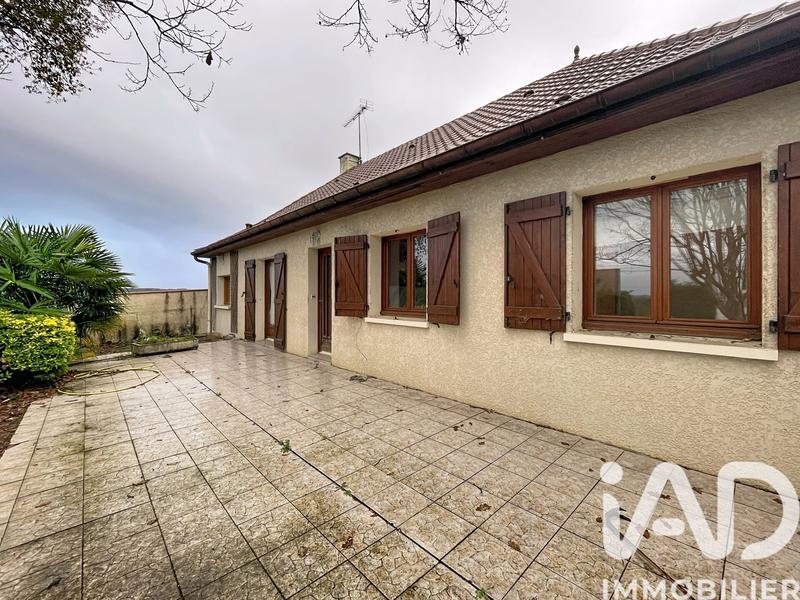 Maison - 96 m² - 4 pièces