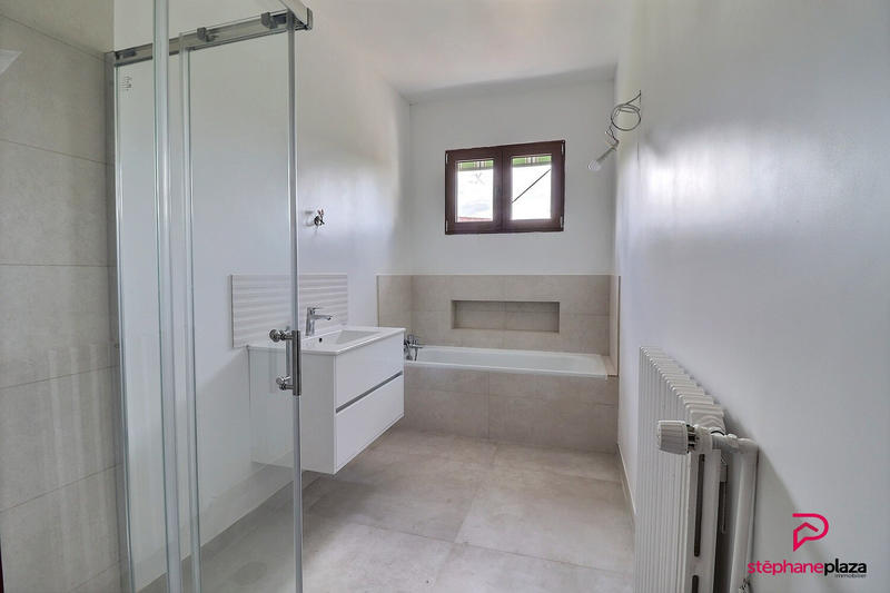 Maison - 163 m² - 7 pièces