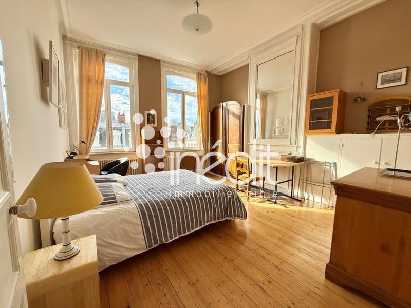 Maison bourgeoise - 289 m² - 8 pièces