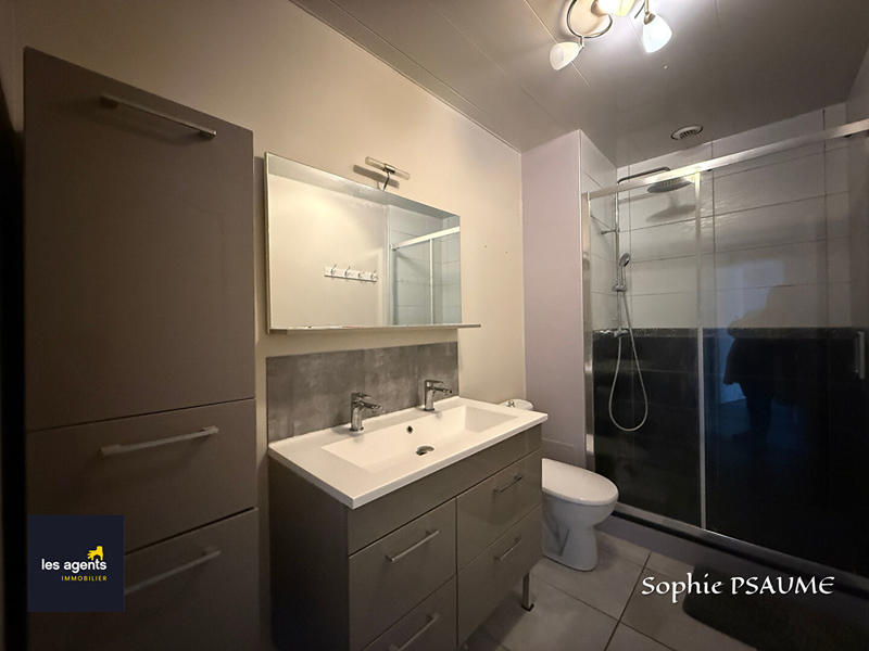 Maison - 97 m² - 6 pièces