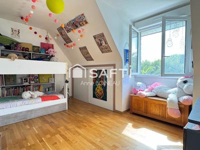 Maison - 150 m² - 7 pièces