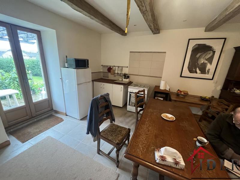 Maison ancienne - 254 m² - 7 pièces