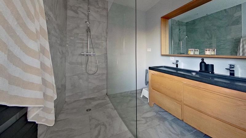 Appartement - 72 m² - 4 pièces