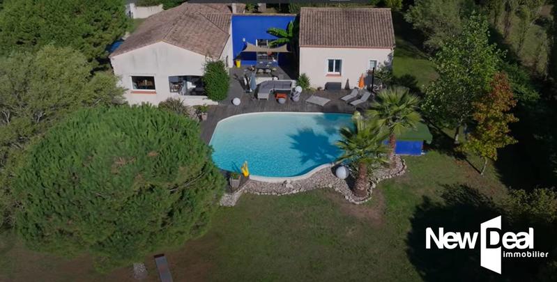 Villa - 171 m² - 6 pièces