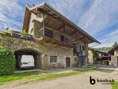 Maison - 147 m² - 3 pièces