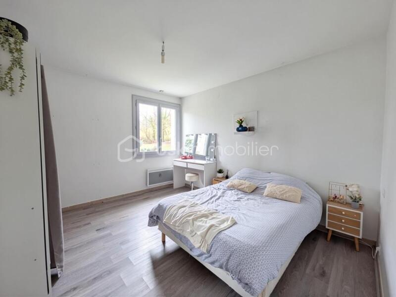 Maison traditionnelle - 195 m² - 7 pièces