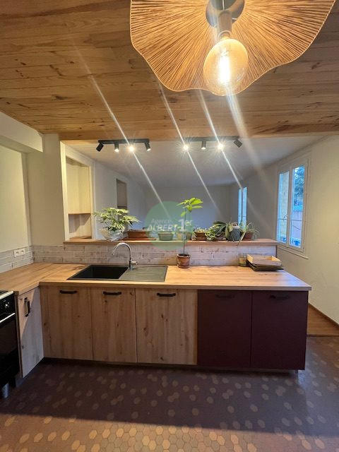 Maison - 122 m² - 5 pièces