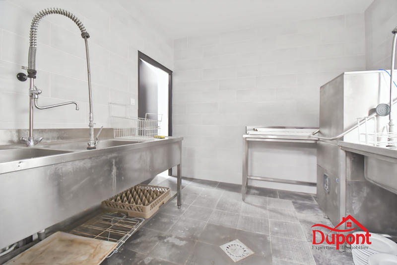 Local commercial - 4 259 m²