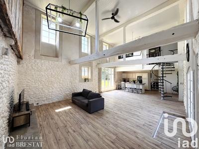 Maison - 192 m² - 6 pièces