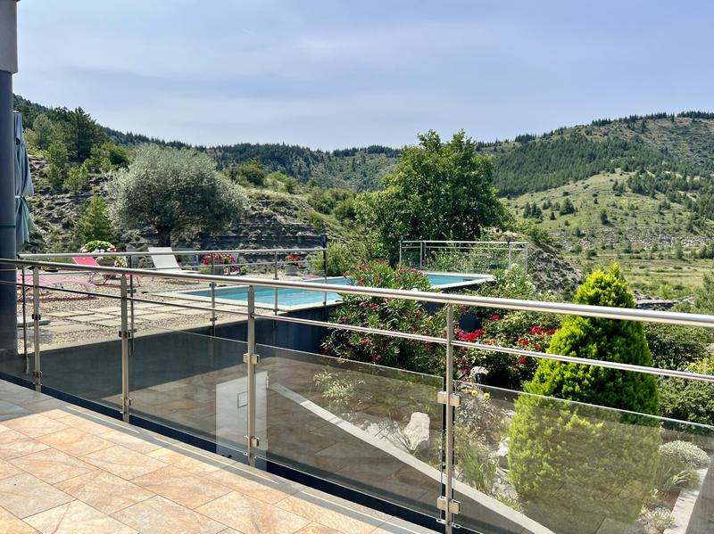 Maison - 159 m² - 5 pièces