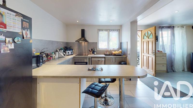 Maison - 80 m² - 5 pièces