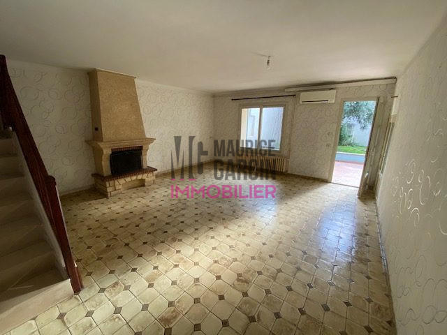 Maison - 209 m² - 8 pièces