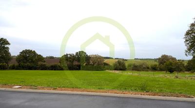 Terrain constructible - 3 220 m²