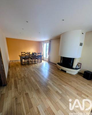 Maison - 197 m² - 5 pièces