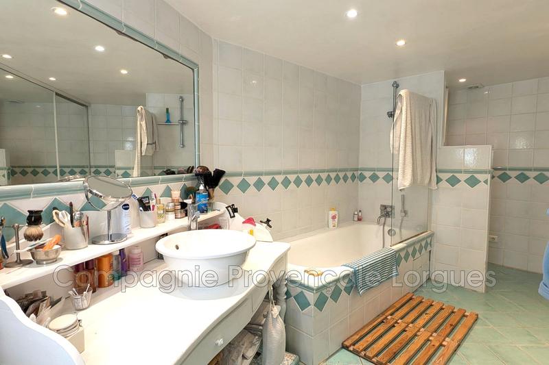 Bastide - 361 m² - 14 pièces