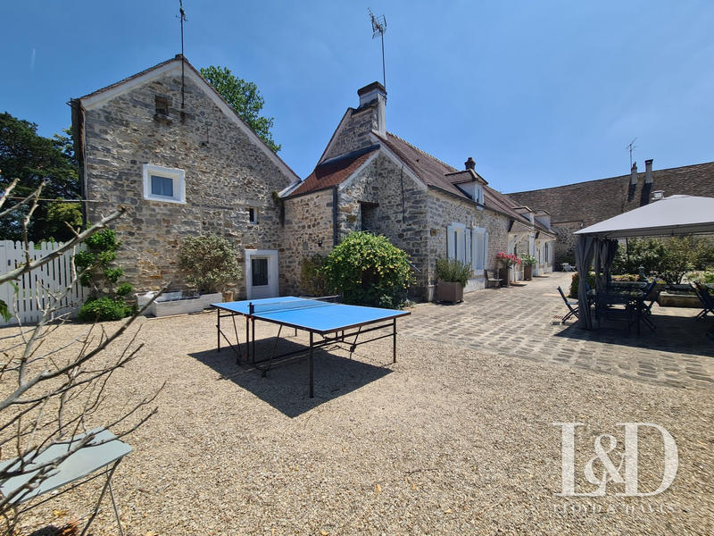 Ferme - 318 m² - 12 pièces