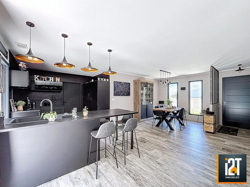 Maison contemporaine - 105 m² - 4 pièces