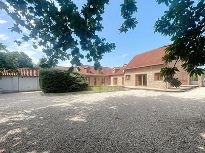 Maison - 188 m² - 6 pièces