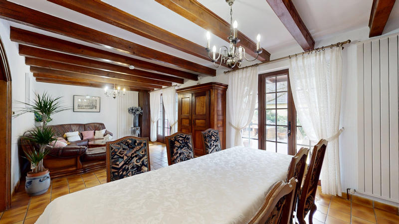 Maison - 159 m² - 5 pièces