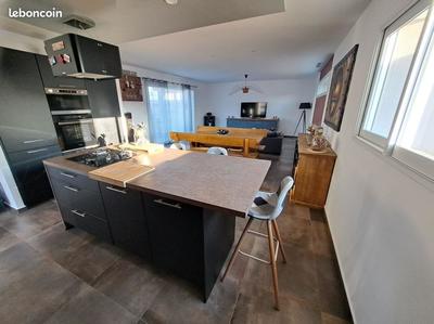 Maison - 109 m² - 4 pièces