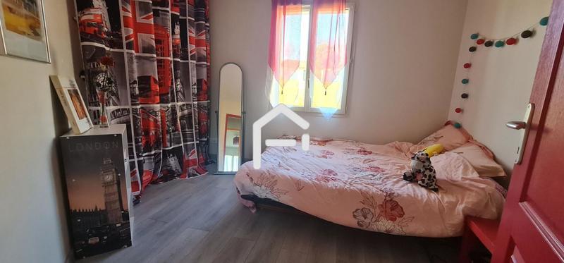 Maison - 104 m² - 5 pièces