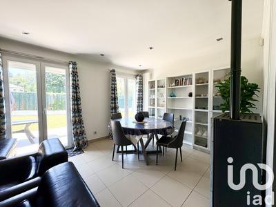 Maison - 108 m² - 6 pièces