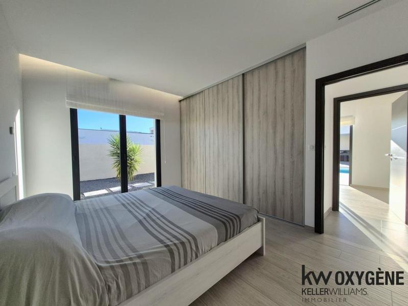 Maison - 232 m² - 6 pièces