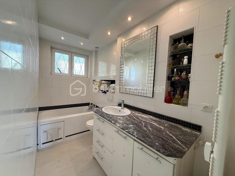 Appartement - 55 m² - 3 pièces