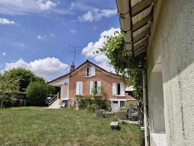 Maison - 83 m² - 4 pièces