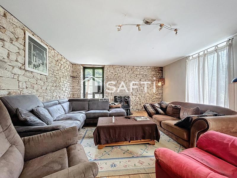 Maison - 278 m² - 9 pièces