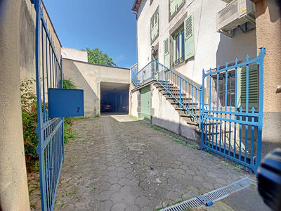 Maison de village - 136 m² - 5 pièces