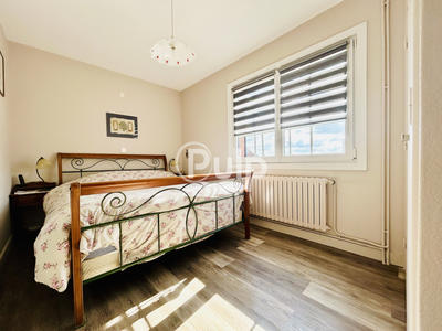 Maison - 103 m² - 5 pièces