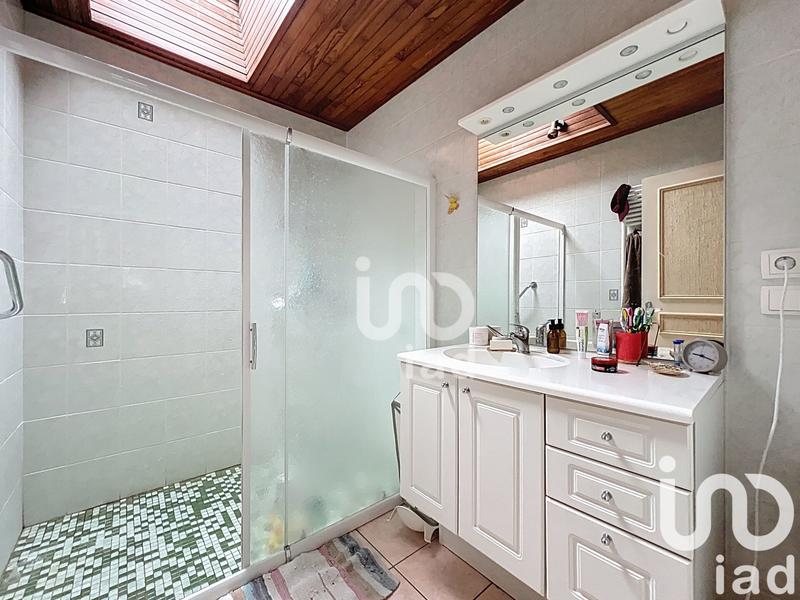 Châlet - 267 m² - 6 pièces