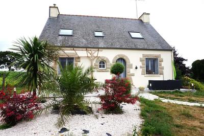 Maison - 140 m² - 7 pièces