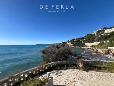 Villa - 410 m² - 1 pièce